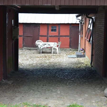 2 Bedroom Cozy In Feriehus