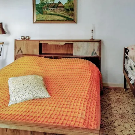 2 Bedroom Cozy In Nyaraló *